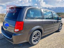 دودج جراند كارافان